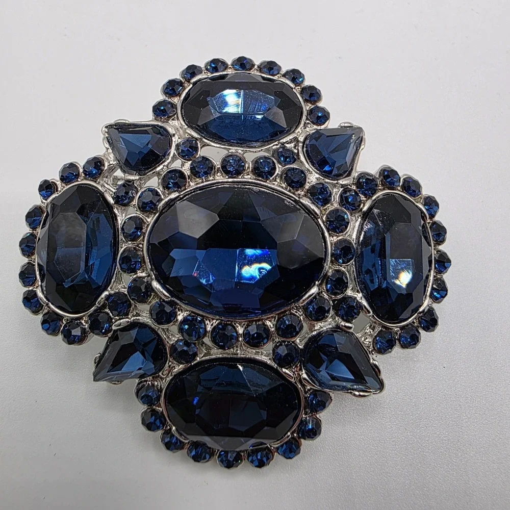 Vintage‎ Silver Tone Royal Blue Rhinestone Oval Cluster Brooch Pin 2